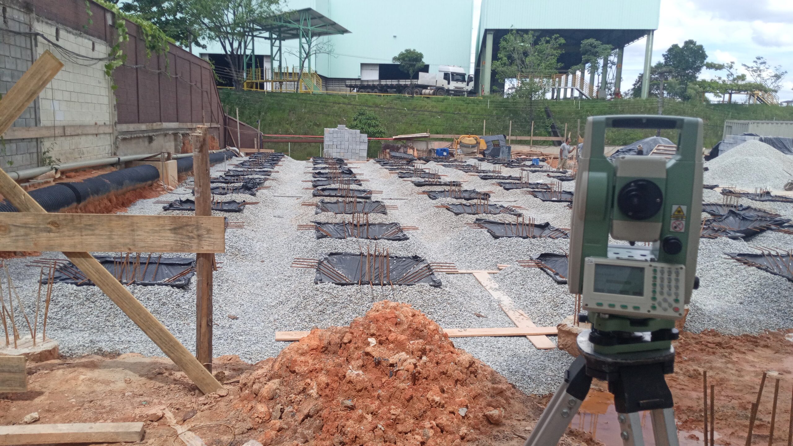 empresa de topografia locação de obra